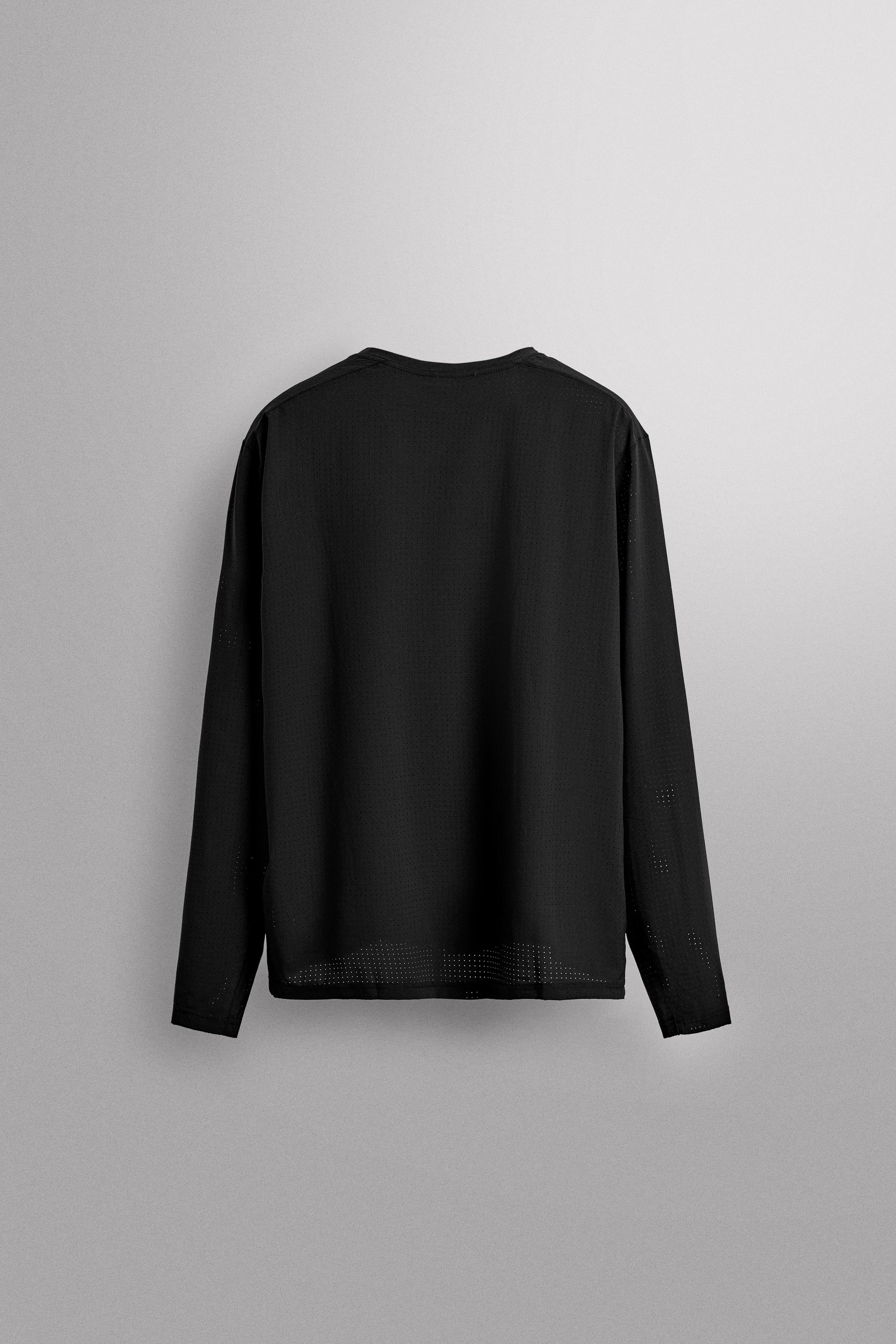 PERFORATED LONG SLEEVE T-SHIRT